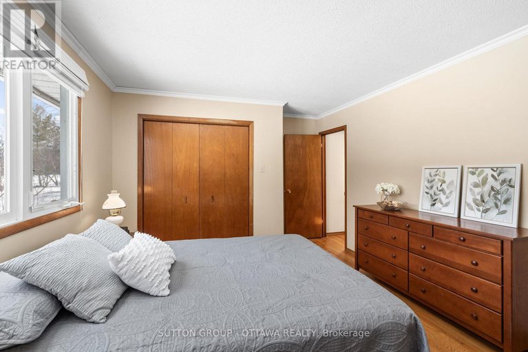 28296607/6489-rideau-valley-drive-n/manotick-south-to-roger-stevens/ottawa/ontario/K4M1B3_8