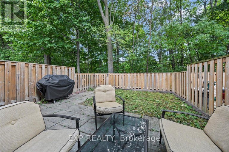 29220422/3166-stockton-drive/blossom-parkkemp-parkfindlay-creek/ottawa/ontario/K1T1S1_34