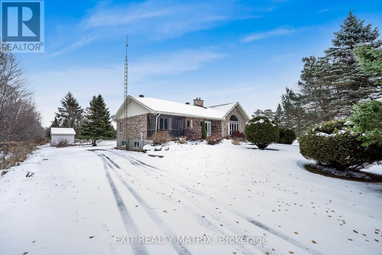 28707413/3245-pattee-road/east-hawkesbury-twp/east-hawkesbury/ontario/K6A2R2_2