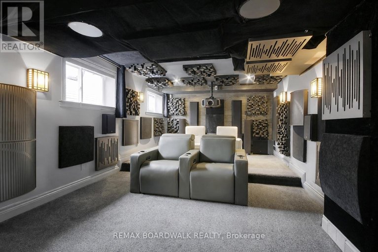 29605776/802-tony-george-place-e/stittsville-north/ottawa/ontario/K2S0R3_22