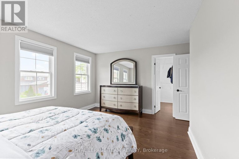 28401650/81-chickasaw-crescent/bridlewood/ottawa/ontario/K2M1M8_27