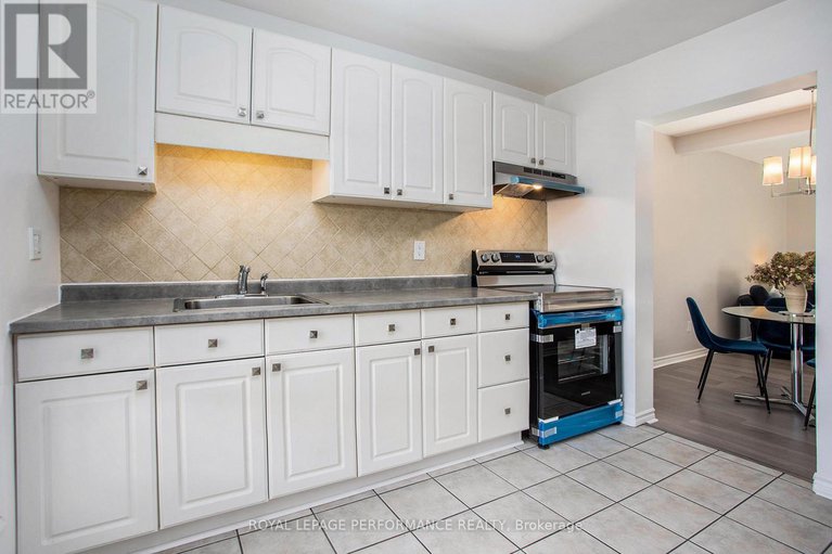 28972961/1757-trappist-lane/convent-glen-south/ottawa/ontario/K1C1X7_6