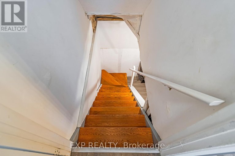 28593463/117-3136-stockton-drive/blossom-parkkemp-parkfindlay-creek/ottawa/ontario/K1T1S1_20