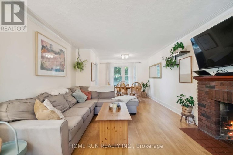 28631662/1617-dorion-avenue/riverview-park/ottawa/ontario/K1G0J7_7