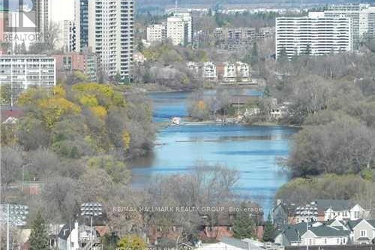 28431670/2508-1500-riverside-drive/riverview-park/ottawa/ontario/K1G4J4_12