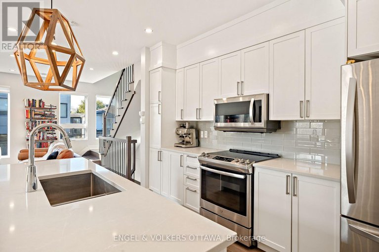 28986128/68-jolliet-avenue/vanier/ottawa/ontario/K1L5H2_9