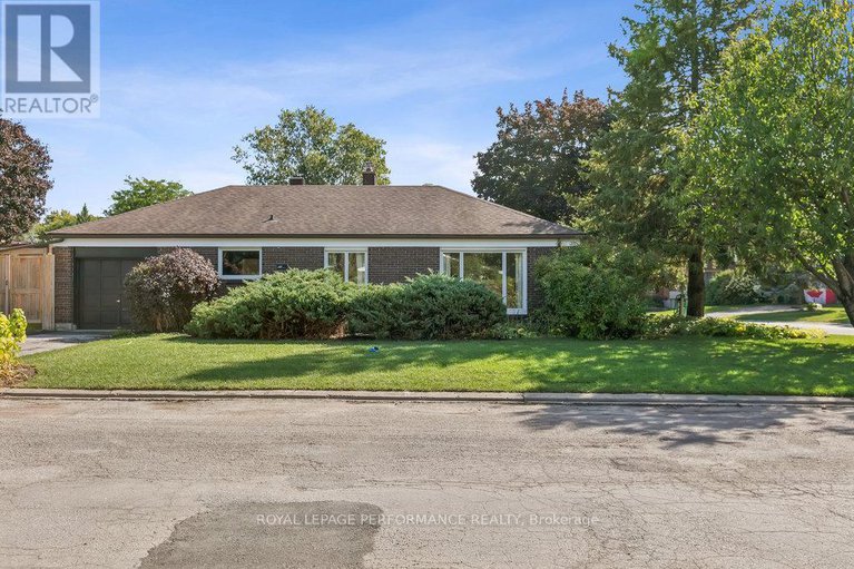 28666531/1932-marquis-avenue/beaconwood/ottawa/ontario/K1J8J2_2