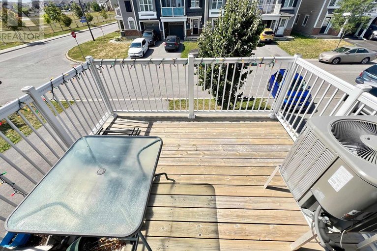 29452604/347-pumpkinseed-crescent/half-moon-bay/ottawa/ontario/K2J0R9_9