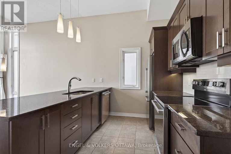 29680686/52-119-poplin-street/riverside-southgloucester-glen/ottawa/ontario/K4M0G7_11