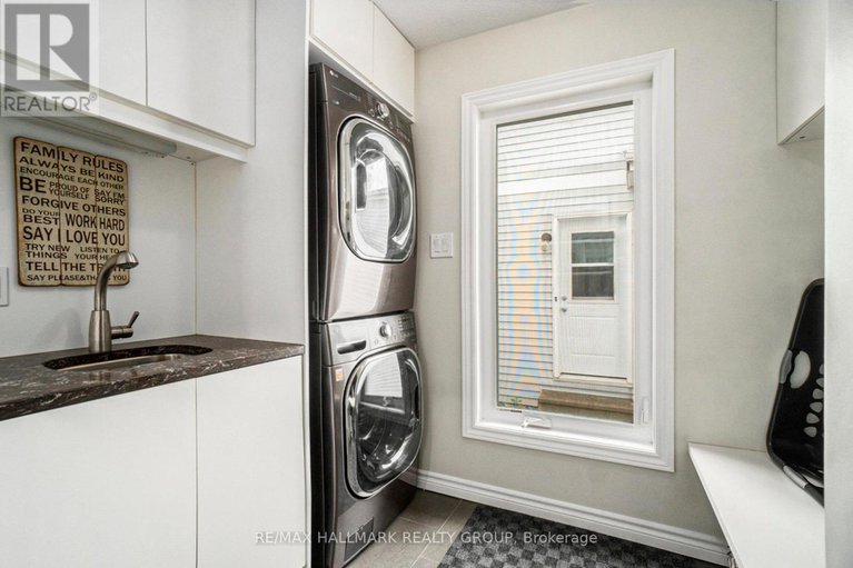 28776814/11-ellisson-way/hunt-club-park/ottawa/ontario/K1G4N9_18