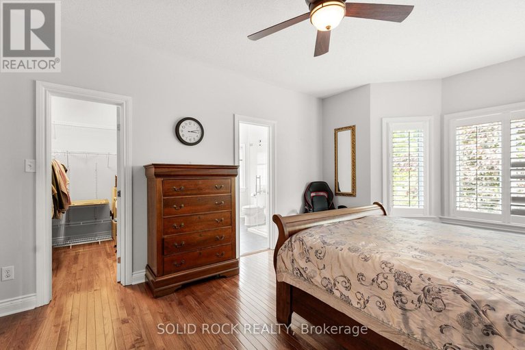 28419528/49-caribou-avenue/stittsville-south/ottawa/ontario/K2S1X3_23