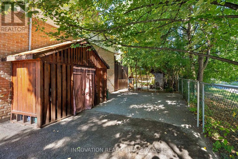 28847370/2931-ahearn-avenue/britannia/ottawa/ontario/K2B7A2_34