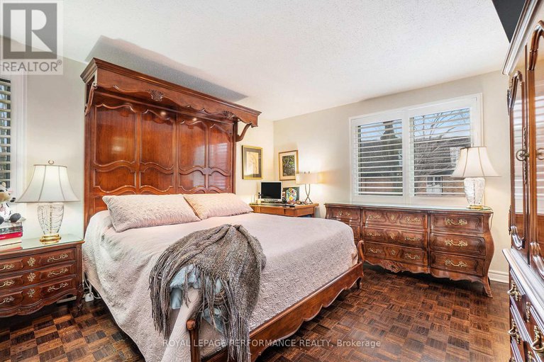 28747368/14-riverbrook-road/arlington-woods/ottawa/ontario/K2H7W6_26