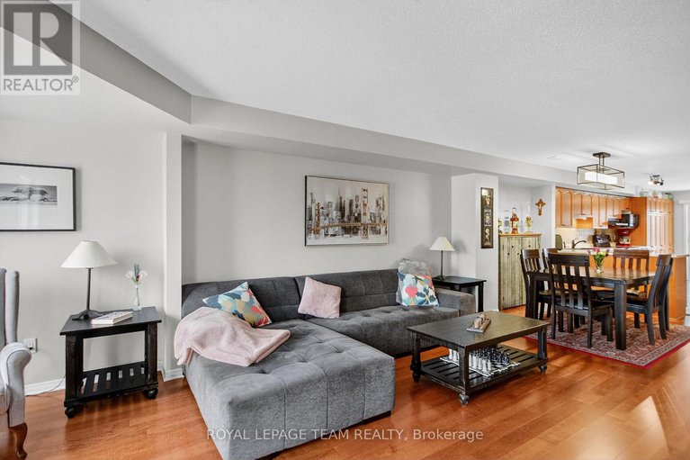 29094504/144-berrigan-drive/longfields/ottawa/ontario/K2J0J4_12