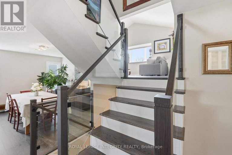 29381594/1456-michaelsem-street/chateauneuf/ottawa/ontario/K1C7C3_19