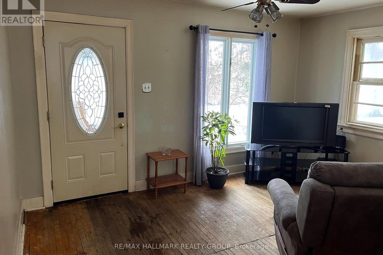 29182655/2821-haughton-avenue/britannia/ottawa/ontario/K2B6Z2_4