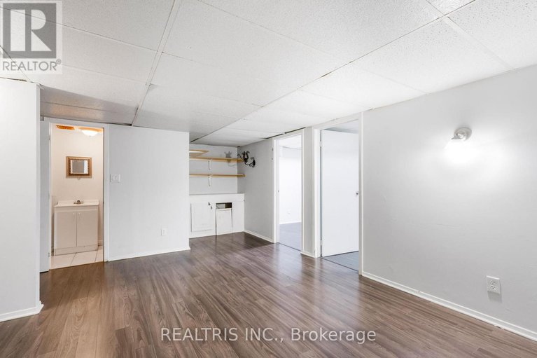 29041459/1598-meadowfield-place/chapel-hill/ottawa/ontario/K1C5V6_24