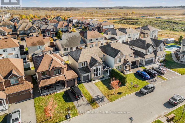 28457626/347-mirabeau-terrace/avalon-east/ottawa/ontario/K4A0R4_3