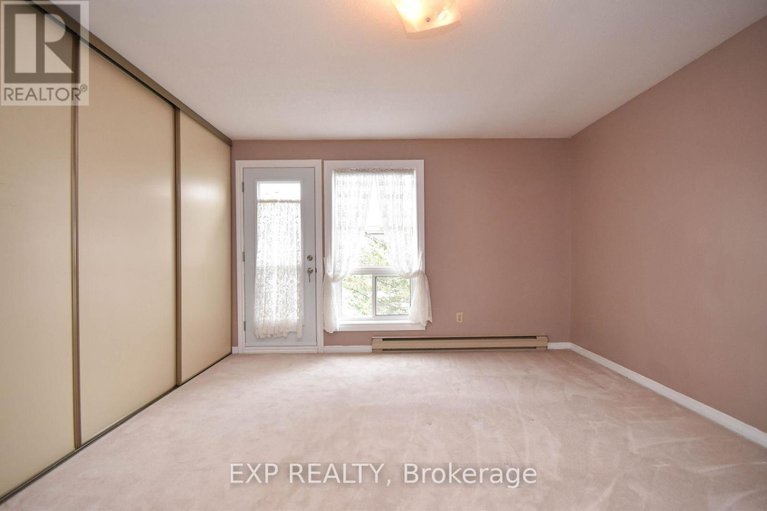 28525660/412-briston-private/hunt-club-park/ottawa/ontario/K1G5R4_24