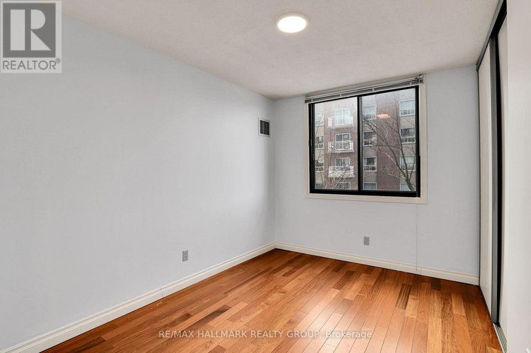29439107/501-333-chapel-street/sandy-hill/ottawa/ontario/K1N8Y8_13