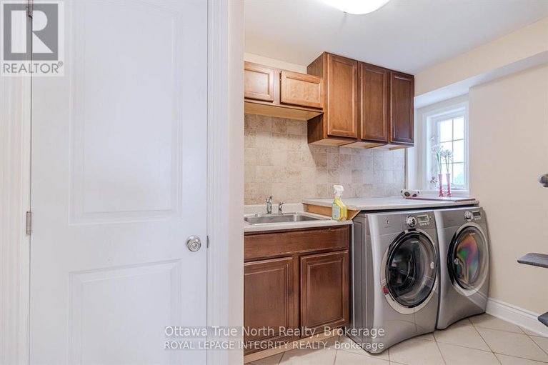 28995083/313-eckerson-avenue/stittsville-south/ottawa/ontario/K2S0K8_21