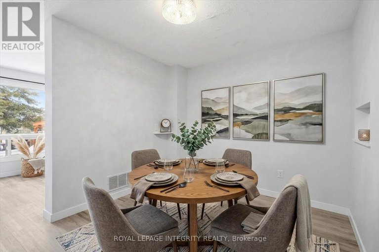 29437304/5-228-millroad-way/chatelaine-village/ottawa/ontario/K1E2C9_8