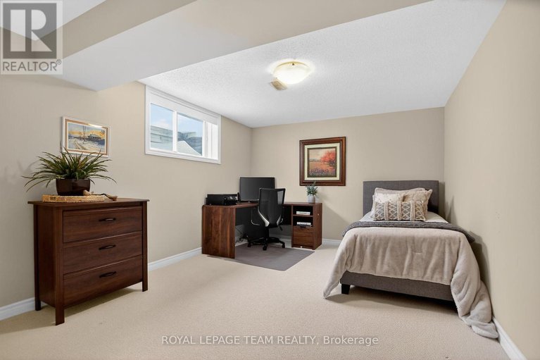 29411434/379-langrell-crescent/strandherd/ottawa/ontario/K2J5R8_46