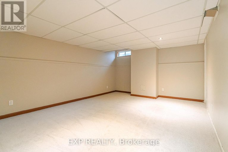 29105689/a-3915-old-richmond-road/arbeatha-park/ottawa/ontario/K2H8T9_25