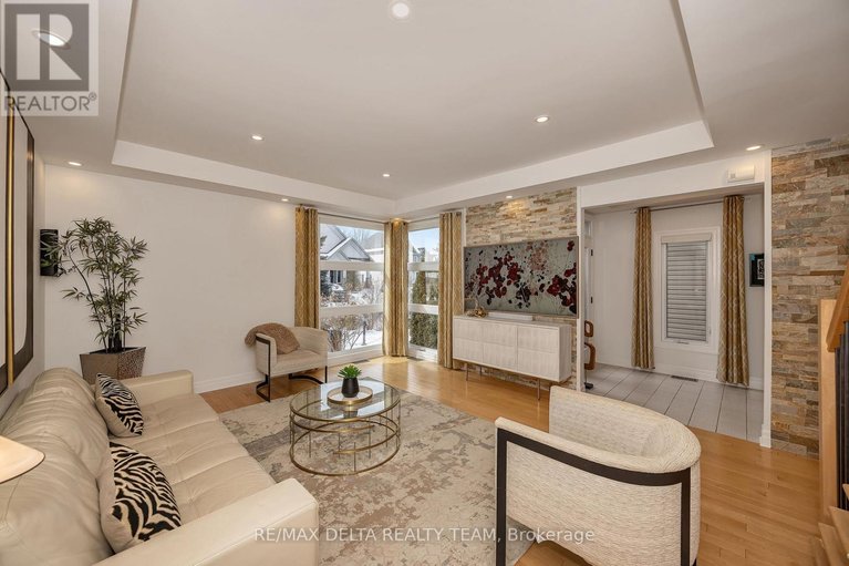 29607677/548-emerald-street/town-of-rockland/clarence-rockland/ontario/K4K0C1_5