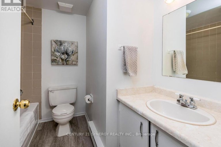 29268847/51-3115-olympic-way/blossom-parkleitrim/ottawa/ontario/K1T1Y7_25