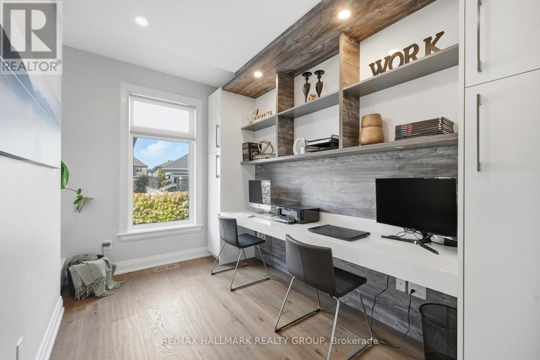 29074044/120-des-tournesols-court/mer-bleuebradley-estatesanderson-park/ottawa/ontario/K1W0J2_19