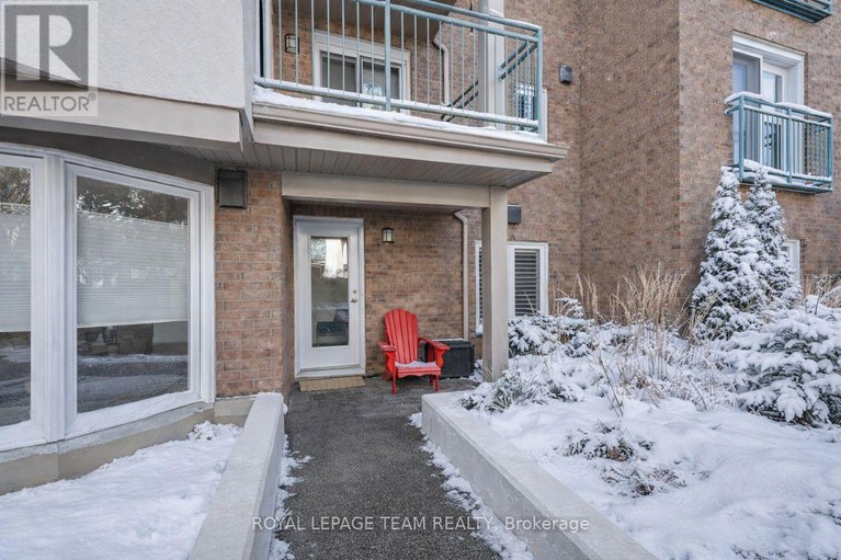29354068/202d-1-columbus-avenue/overbrook/ottawa/ontario/K1K4L1_2