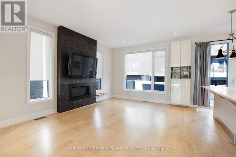 28904417/127-clegg-street/ottawa-east/ottawa/ontario/K1S5P7_28