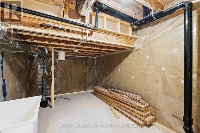 27736125/5045-abbott-street-e/ottawa/ontario/K2V0V2_46