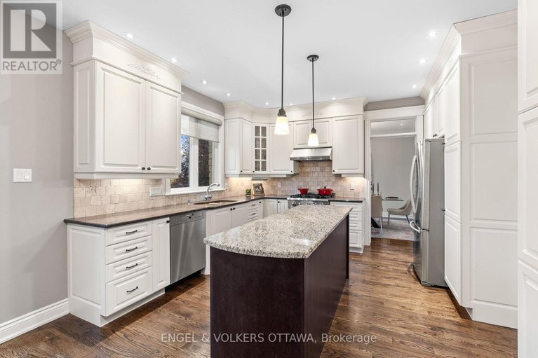 28168398/6808-suncrest-drive/greely/ottawa/ontario/K4P0B2_10