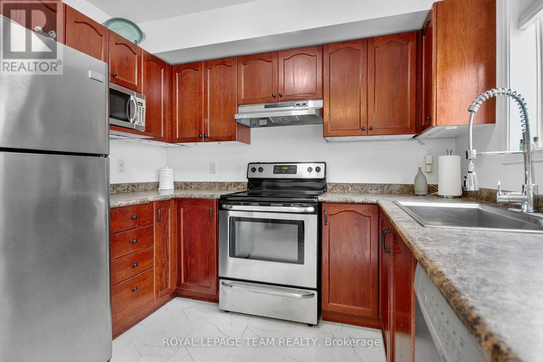 29224353/114-wharhol-private/westcliffe-estates/ottawa/ontario/K2H1G6_11