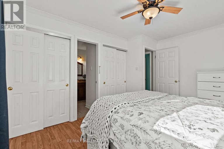 29670827/15-elm-avenue/village-of-russell/russell/ontario/K4R1B3_20