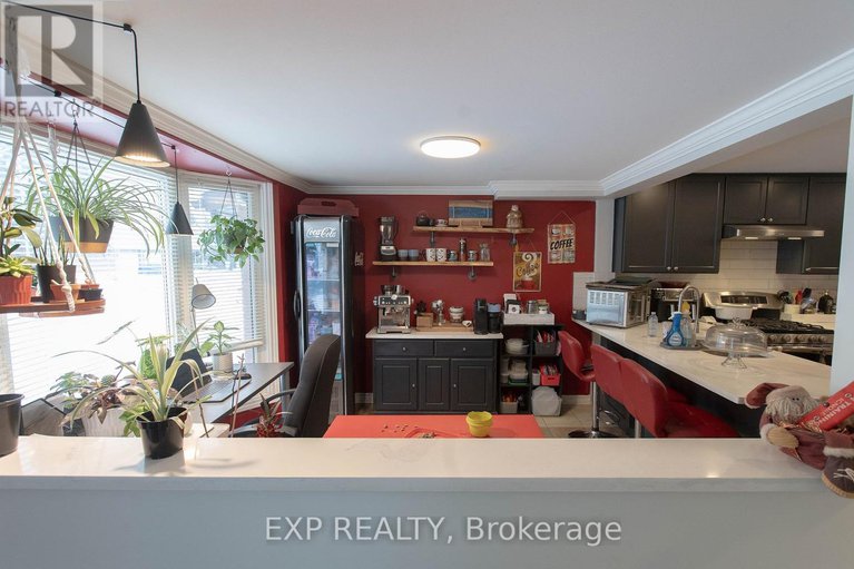 29215003/1108-grenoble-crescent/orleans-wood/ottawa/ontario/K1C2C6_2