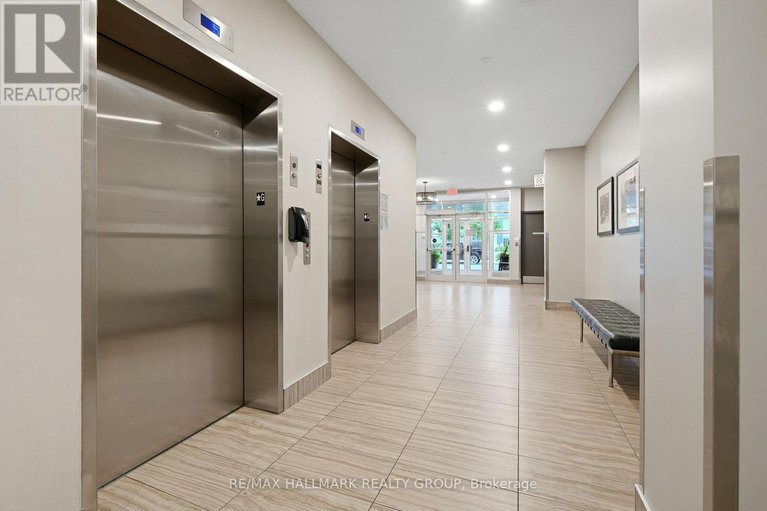 28811334/706-100-champagne-avenue-s/west-centre-town/ottawa/ontario/K1S4P4_21