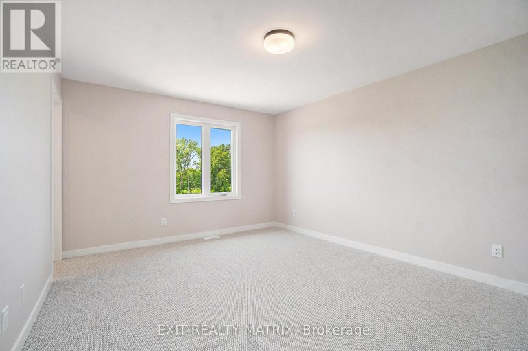 28431135/962-cologne-street/embrun/russell/ontario/K0A1W0_9