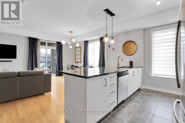 28239572/101-700-rue-de-rivage-street/town-of-rockland/clarence-rockland/ontario/K4K0K4_18
