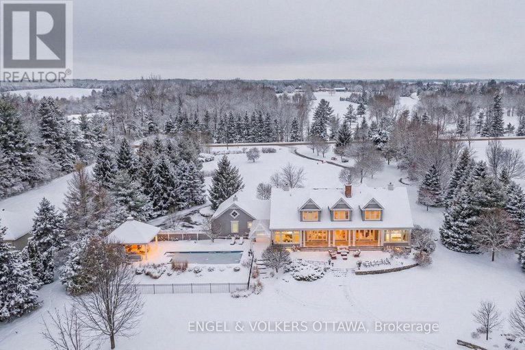 28867627/6029-rideau-valley-drive-n/manotick-south-to-roger-stevens/ottawa/ontario/K4M1B3_2