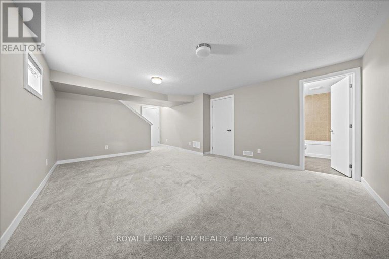 29004179/426-epoch-street/half-moon-bay/ottawa/ontario/K2J6X7_28