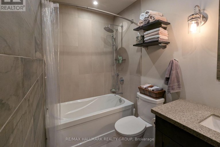 29600098/155-markland-crescent/barrhaven-east/ottawa/ontario/K2G5Z7_22