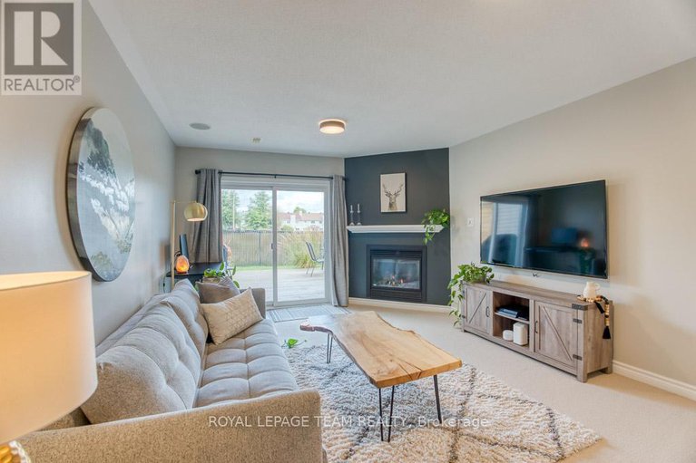 28808574/292-forestbrook-street/morgans-grantsouth-march/ottawa/ontario/K2K0B9_28