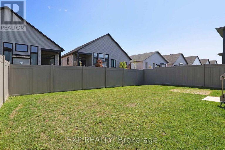 28834591/418-sterling-avenue/clarencerockland-twp/clarence-rockland/ontario/K4K0M5_33