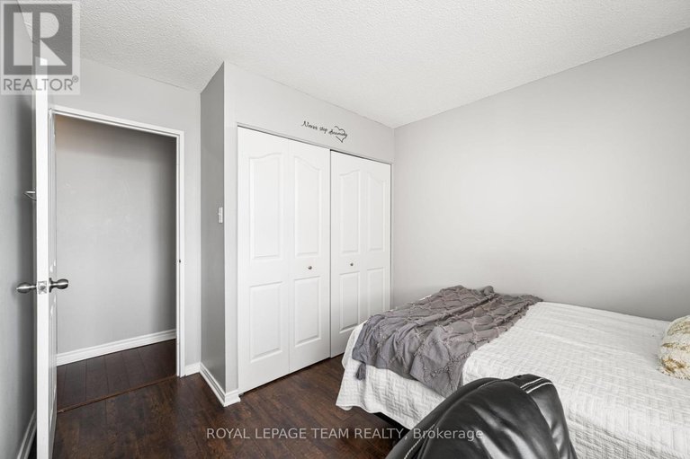 28874655/316-2000-jasmine-crescent/beacon-hill-south/ottawa/ontario/K1J8K4_31