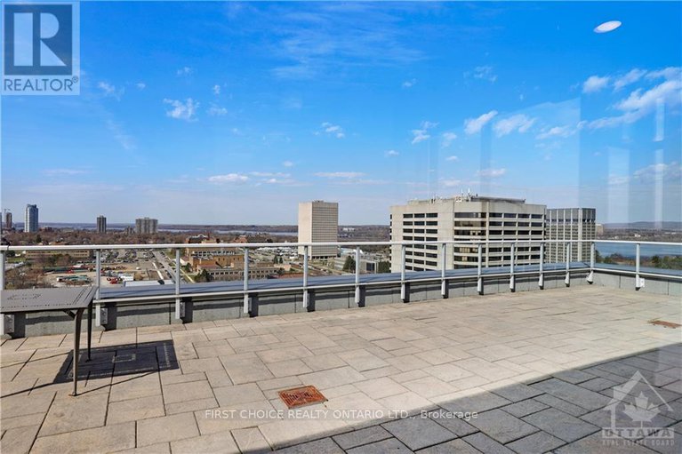 27496513/201-parkdale-avenue-unit506/mechanicsvilletunneys-pasture/ottawa/ontario/K1Y1E8_5