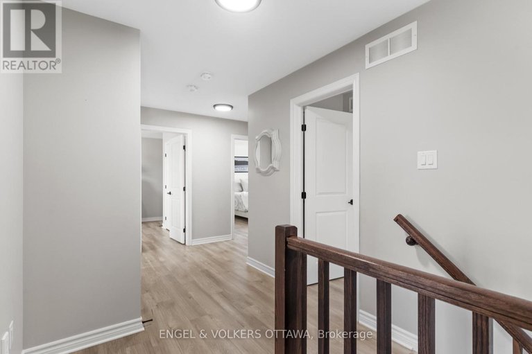 29651114/56-settlement-lane/village-of-russell/russell/ontario/K4R0A4_22