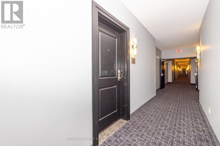 29254809/106-682-churchill-avenue-n/laurentianview/ottawa/ontario/K1Z5G5_24